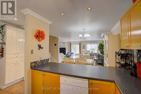 39 28th Street South Wasaga Beach ON L9Z 2E4