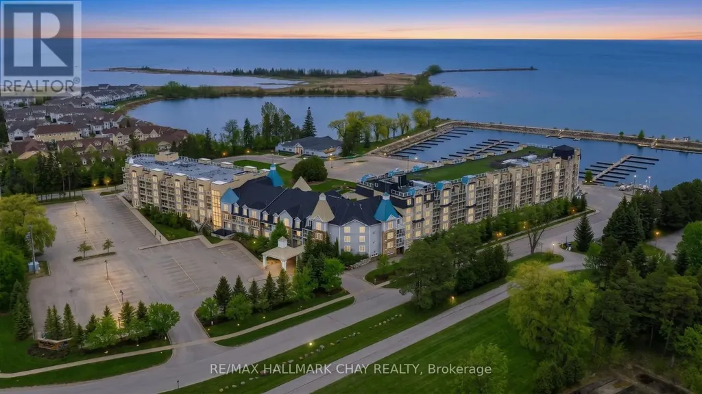 9 Harbour Street East Collingwood ON L9Y 5C5