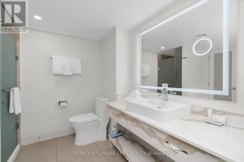 9 Harbour Street East Collingwood ON L9Y 5C5