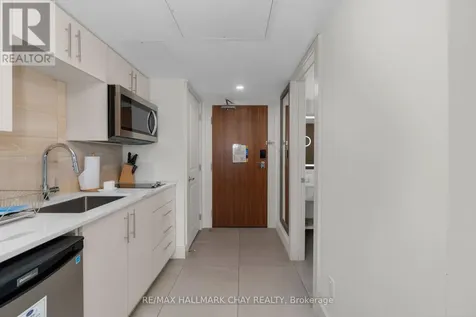 9 Harbour Street East Collingwood ON L9Y 5C5