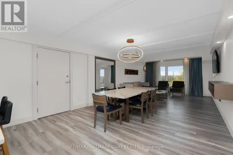 9 Harbour Street East Collingwood ON L9Y 5C5