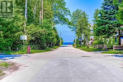 45 30th Street Wasaga Beach ON L9Z 2C8