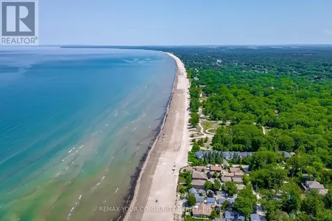 45 30th Street Wasaga Beach ON L9Z 2C8