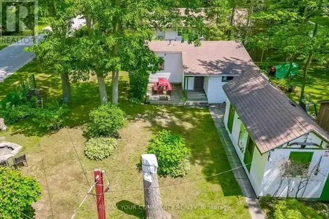 45 30th Street Wasaga Beach ON L9Z 2C8