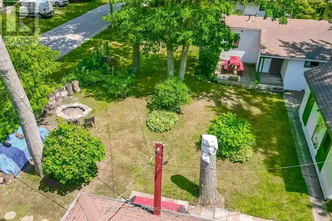 45 30th Street Wasaga Beach ON L9Z 2C8