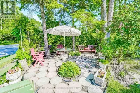 45 30th Street Wasaga Beach ON L9Z 2C8