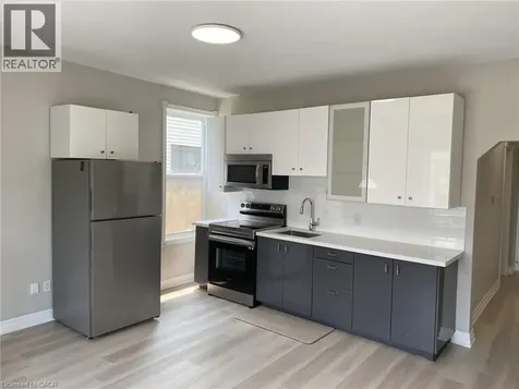 1164 Cannon Street East Hamilton ON L8L 2K1