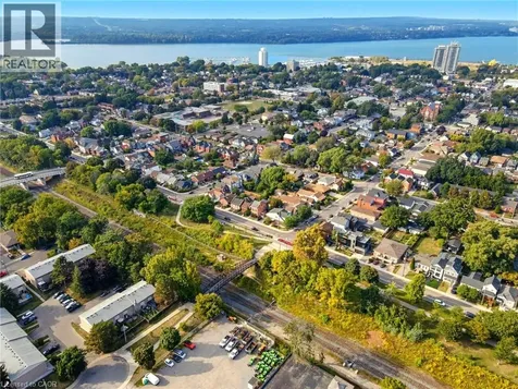 193 Elgin Street Hamilton ON L8L 4Y2