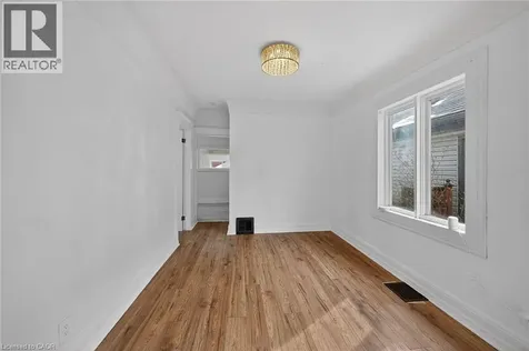 643 Upper Wellington Street Hamilton ON L9A 3R2