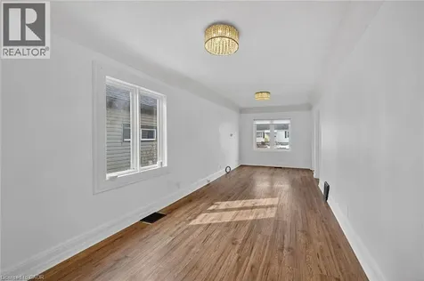 643 Upper Wellington Street Hamilton ON L9A 3R2