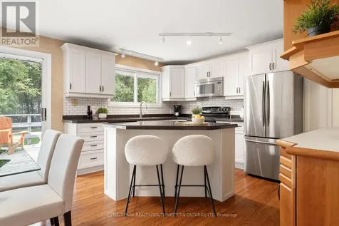 24 Grand Hill Drive Kitchener ON N2P 2E4