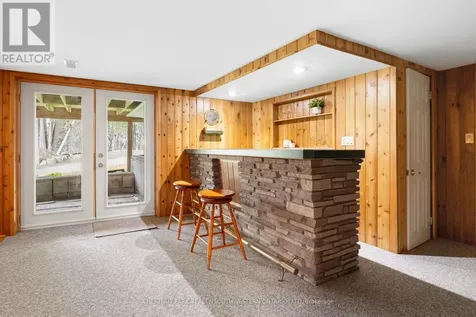 24 Grand Hill Drive Kitchener ON N2P 2E4