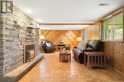 24 Grand Hill Drive Kitchener ON N2P 2E4