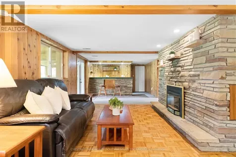 24 Grand Hill Drive Kitchener ON N2P 2E4