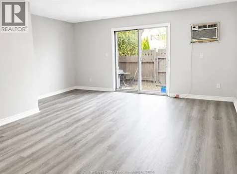 3057 Meadowbrook Lane Windsor ON N8T 3C5