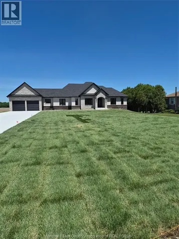 418 County Road 34 Kingsville ON N8H 3V6