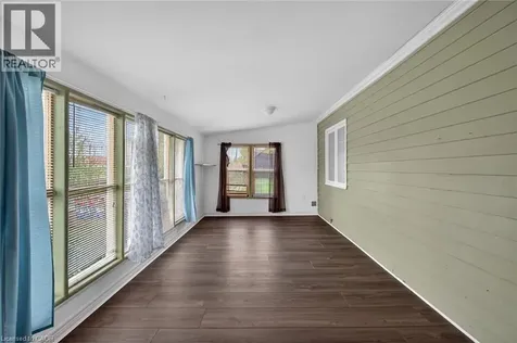313 John Street Simcoe ON N3Y 2Z1