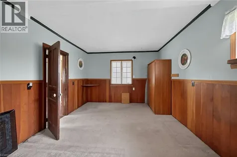 313 John Street Simcoe ON N3Y 2Z1