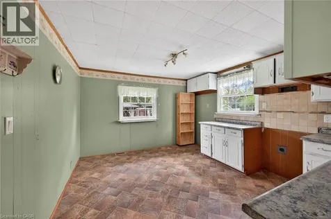 313 John Street Simcoe ON N3Y 2Z1