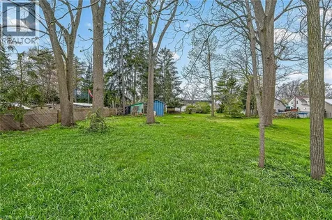 313 John Street Simcoe ON N3Y 2Z1