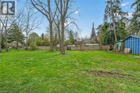 313 John Street Simcoe ON N3Y 2Z1