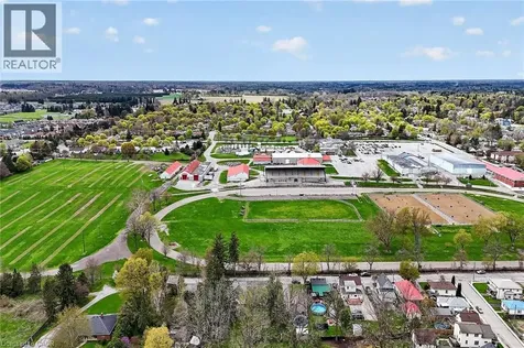 313 John Street Simcoe ON N3Y 2Z1