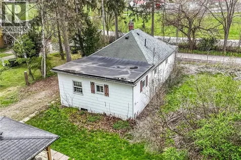 313 John Street Simcoe ON N3Y 2Z1