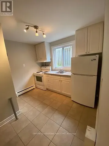 543 Kirkwood Avenue Ottawa ON K1Z 5X2
