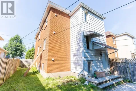 543 Kirkwood Avenue Ottawa ON K1Z 5X2