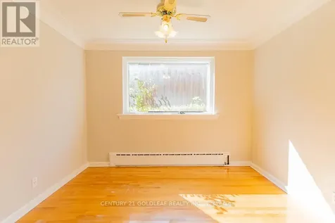 543 Kirkwood Avenue Ottawa ON K1Z 5X2