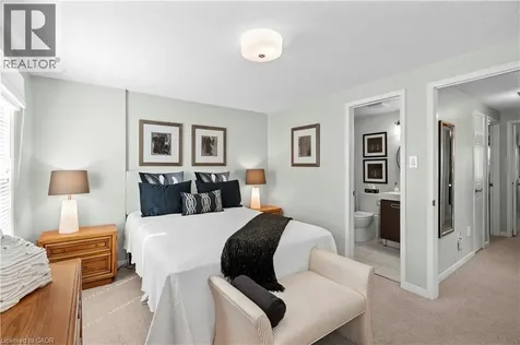 2272 Mowat Avenue Oakville ON L6H 5L8