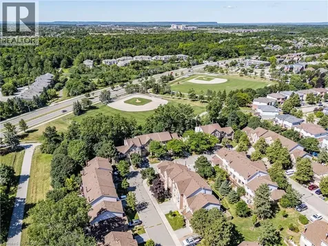 2272 Mowat Avenue Oakville ON L6H 5L8