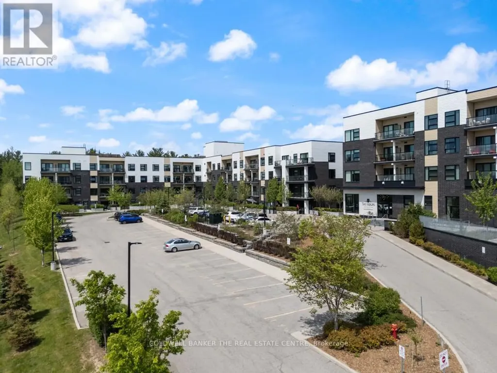 555 William Graham Drive Aurora ON L4G 3H9
