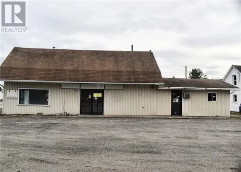 10494 & 10496 Highway 17 West Nipissing ON P0M 2M0