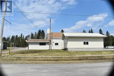 10494 & 10496 Highway 17 West Nipissing ON P0M 2M0