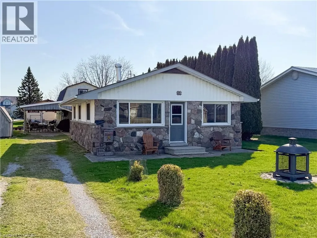 21 Poplar Road Long Point ON N0E 1M0