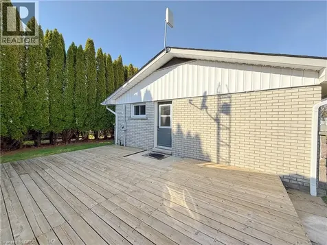 21 Poplar Road Long Point ON N0E 1M0