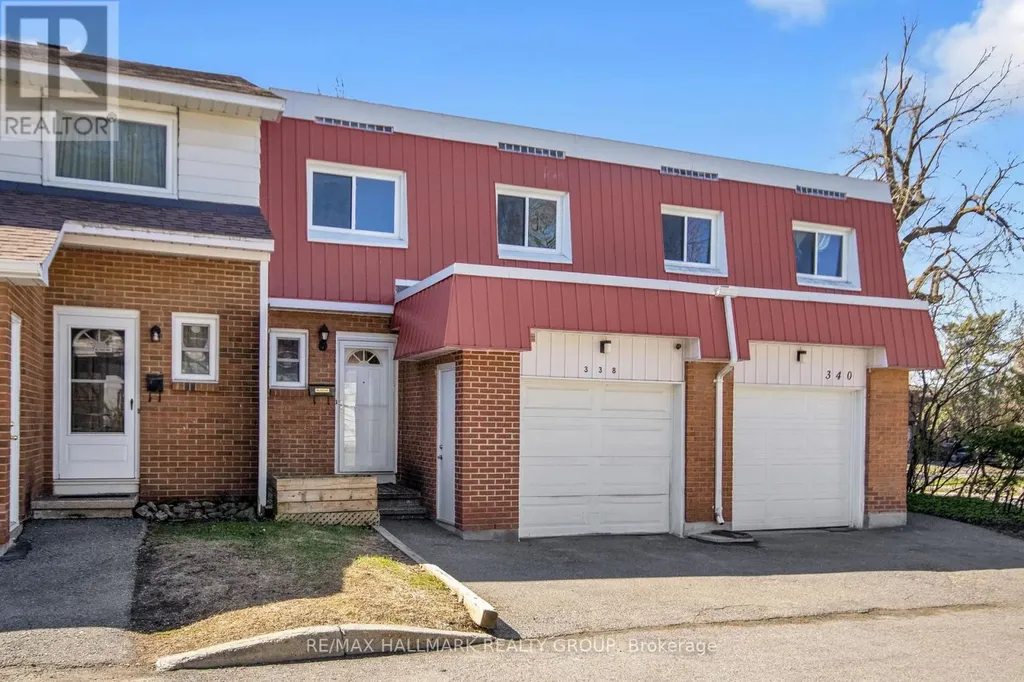 338 Stone Quarry Private Ottawa ON K1K 3Y2