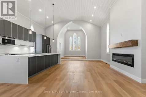 57 Crawford Street Chatsworth ON N0H 1G0