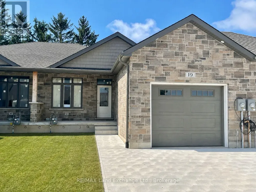 19 Nyah Court Kincardine ON N0G 2T0