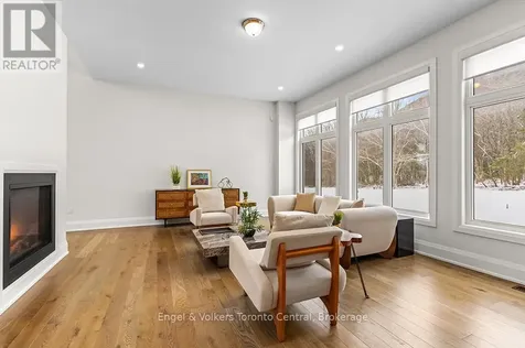 110 Dorothy Drive Blue Mountains ON N0H 2P0