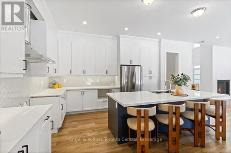 110 Dorothy Drive Blue Mountains ON N0H 2P0
