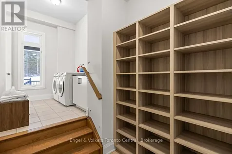 110 Dorothy Drive Blue Mountains ON N0H 2P0