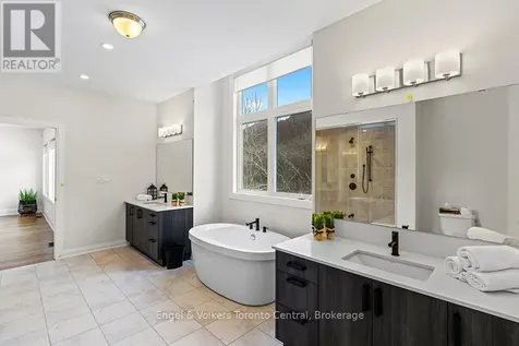 110 Dorothy Drive Blue Mountains ON N0H 2P0