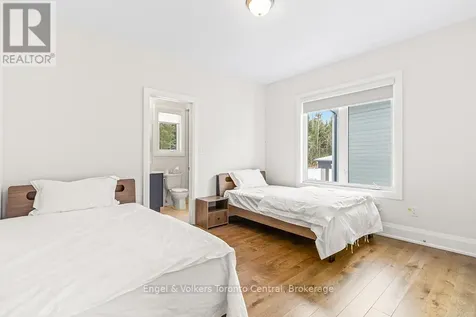 110 Dorothy Drive Blue Mountains ON N0H 2P0