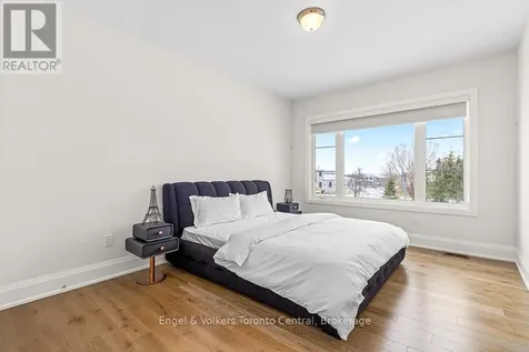 110 Dorothy Drive Blue Mountains ON N0H 2P0