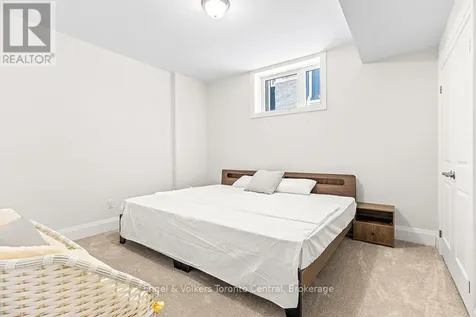110 Dorothy Drive Blue Mountains ON N0H 2P0