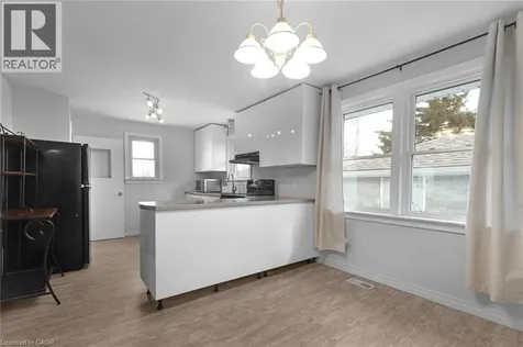433 Northern Avenue Delhi ON N4B 2R7
