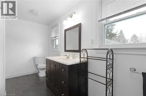 433 Northern Avenue Delhi ON N4B 2R7