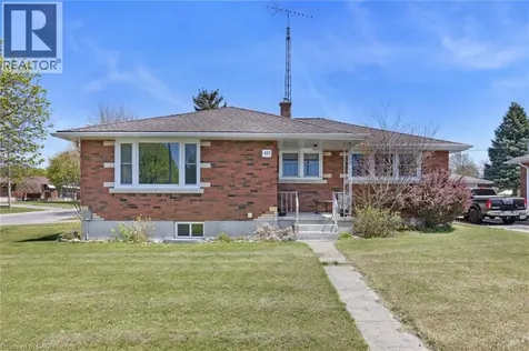 433 Northern Avenue Delhi ON N4B 2R7